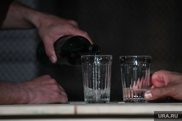    Из-за усталости от конфликта на Украине распространился алкоголизм