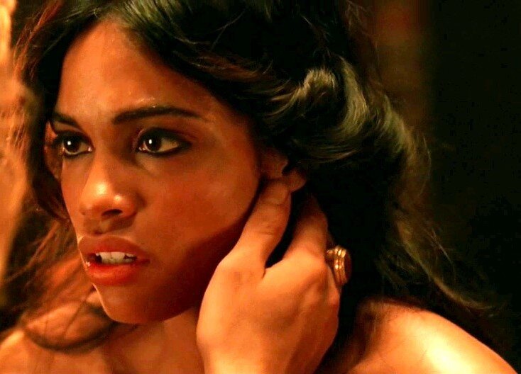 Актриса Розарио Доусон в фильме "Александр". Вот примерно такой стала Надя) Фото взято из открытого источника Яндекс.Картинки.