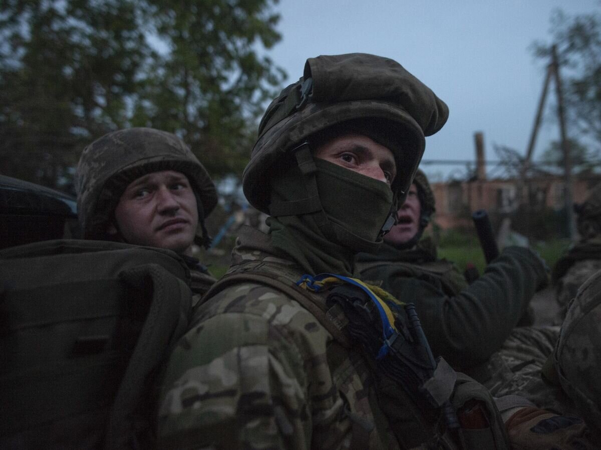    Украинские военные в Донецкой области© AP Photo / Iryna Rybakova