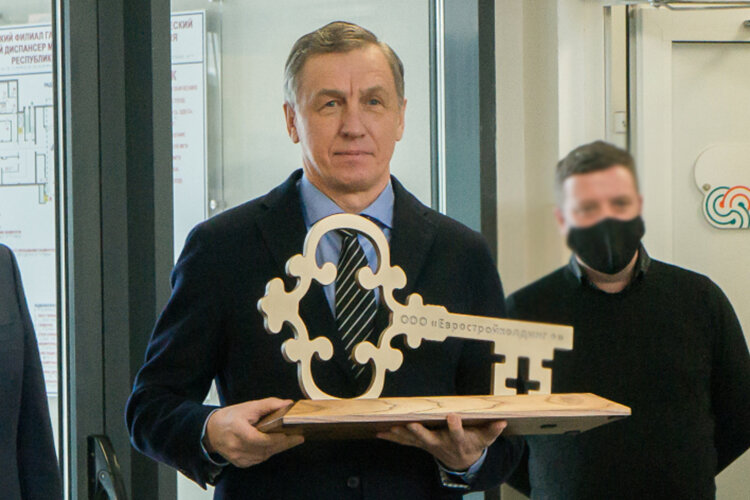    «Евростройхолдинг+» Владимира Казилова получил право строительства очистных сооружений на ливневках в районе озера Средний Кабан — от Оренбургского тракта до Гребного канала Фото: «БИЗНЕС Online»