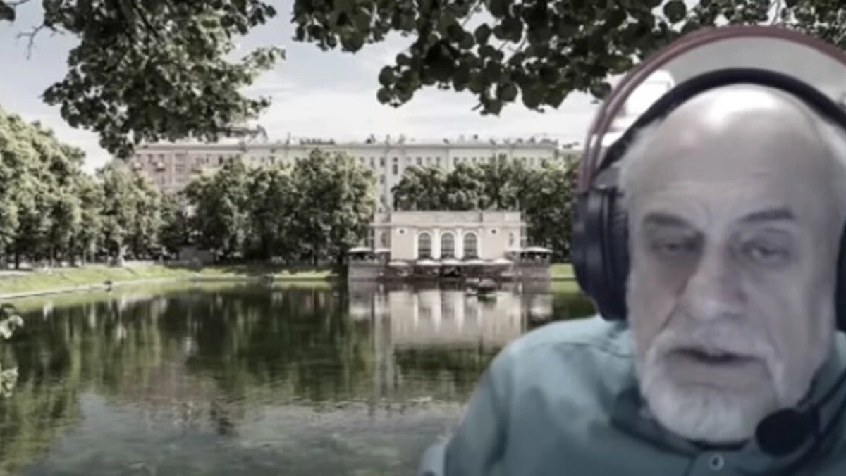 Ректор Московской академии астрологии Михаил Левин Михаил Борисович. Фото: Кадр из видео