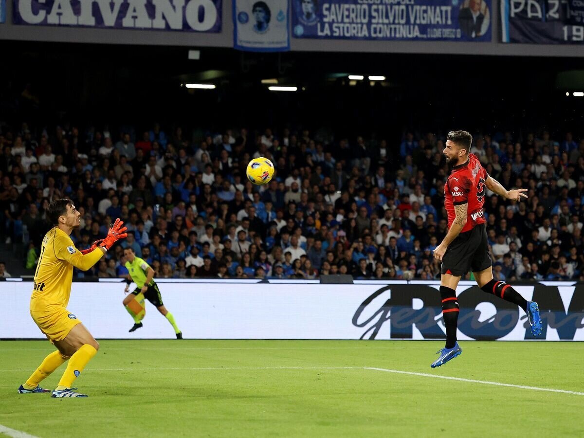 Оливье Жиру открывает счёт в матче. dzen.ru