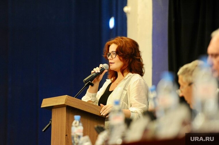    По словам Никитиной, 30 октября будут оглашены заявки, допущенные к конкурсу