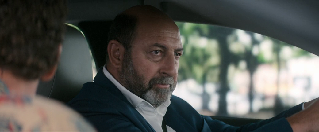 Кадр из фильма "Париж. Все включено" (2023)