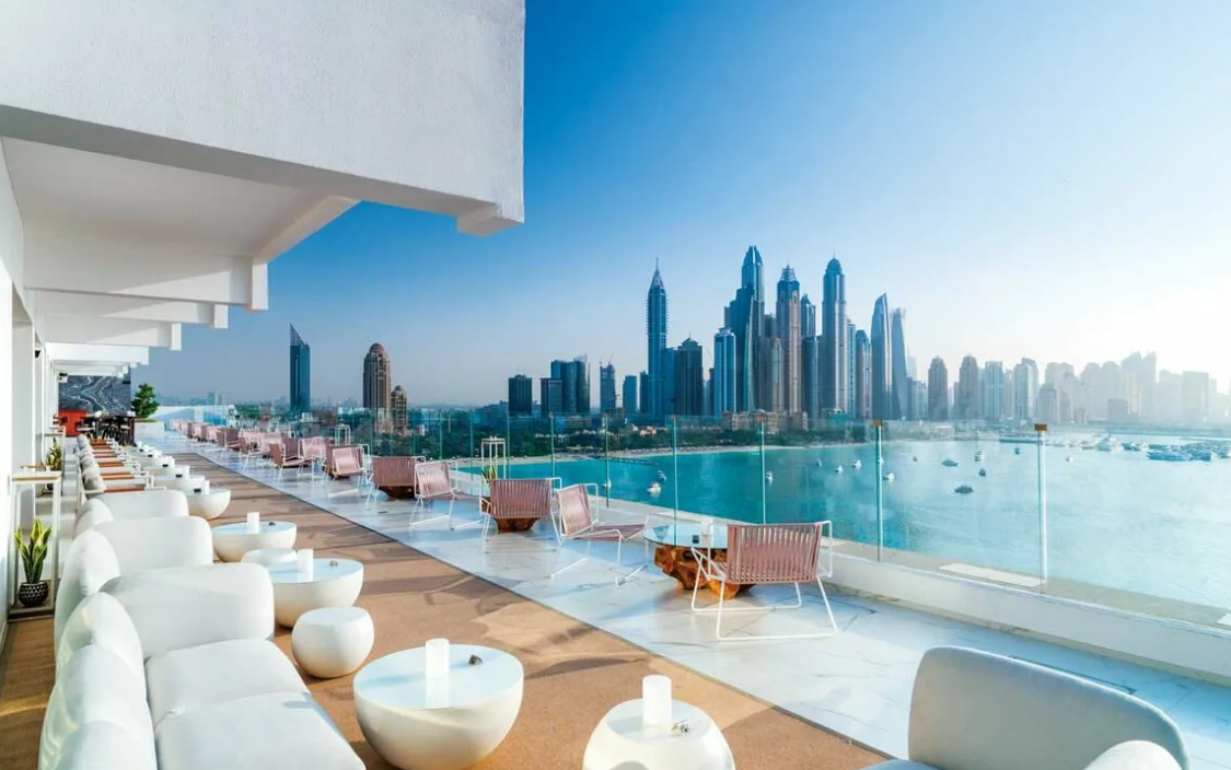 Апартаменты оаэ. Отель Five Дубай. Palm Jumeirah Dubai отель. Пентхаус Five Дубай. The Penthouse ресторан Дубай