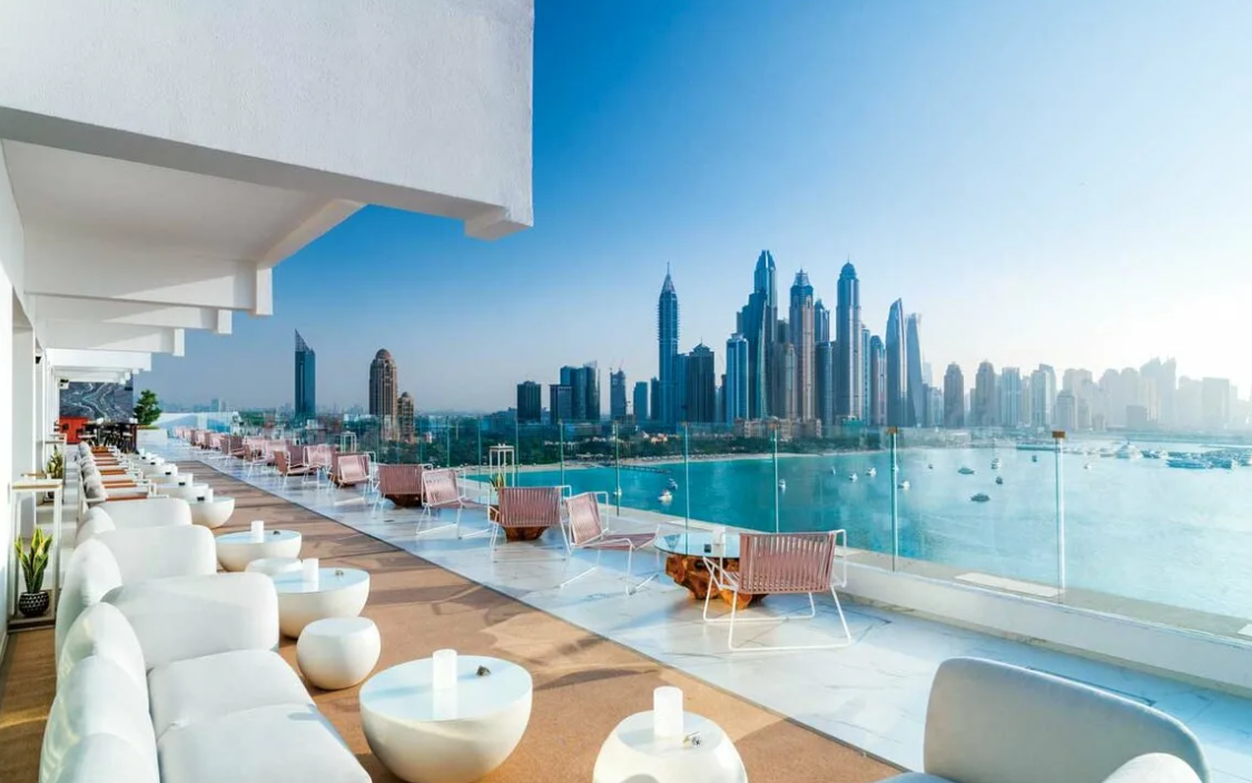 Квартиры в оаэ. Отель Five Дубай. Palm Jumeirah Dubai отель. Пентхаус Five Дубай. The Penthouse ресторан Дубай.