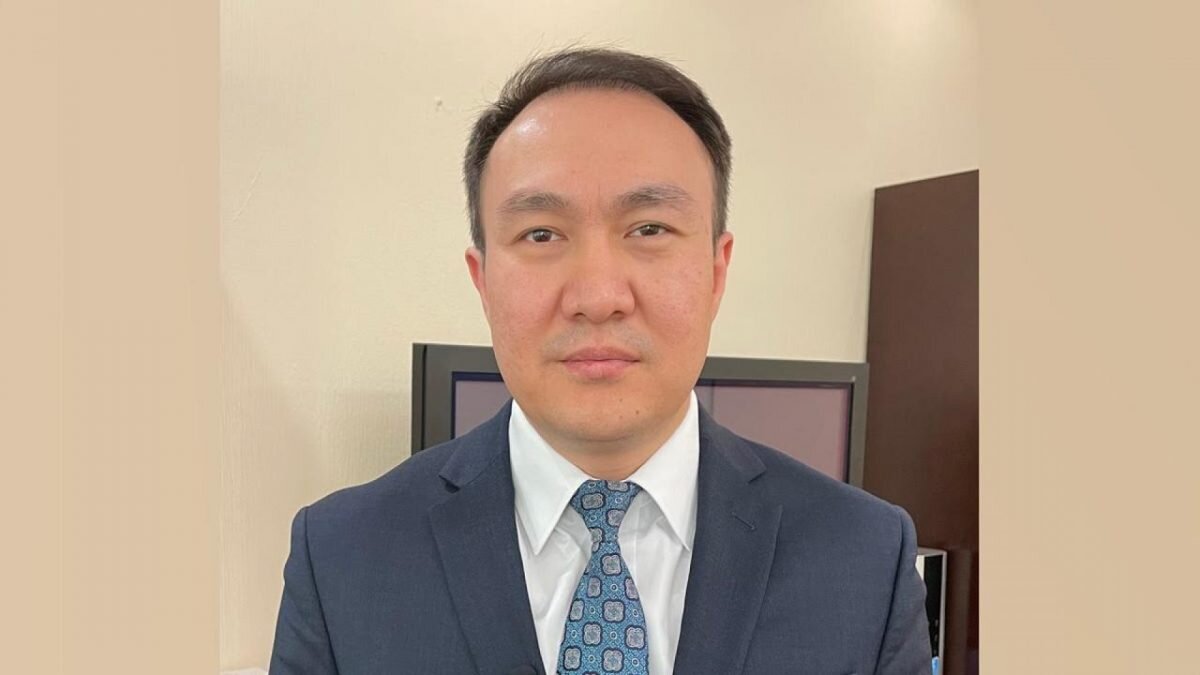    Фото: gov.kz. Август Макаров