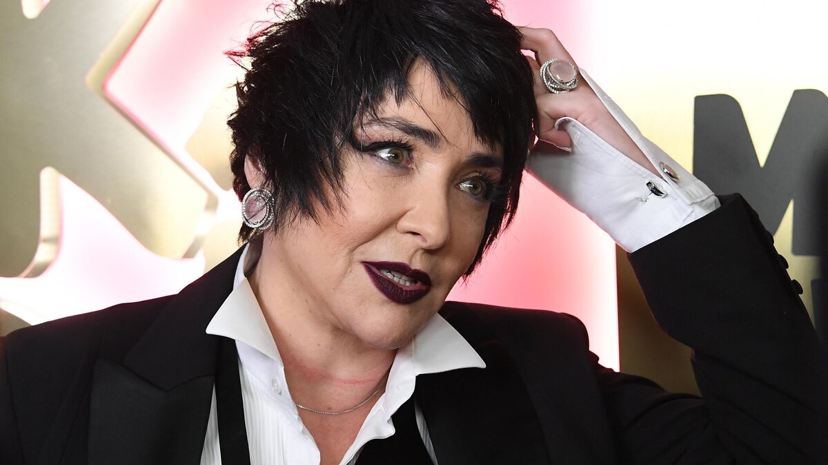    Лолита встречается с юнцом (видео)© РИА Новости | Екатерина Чеснокова