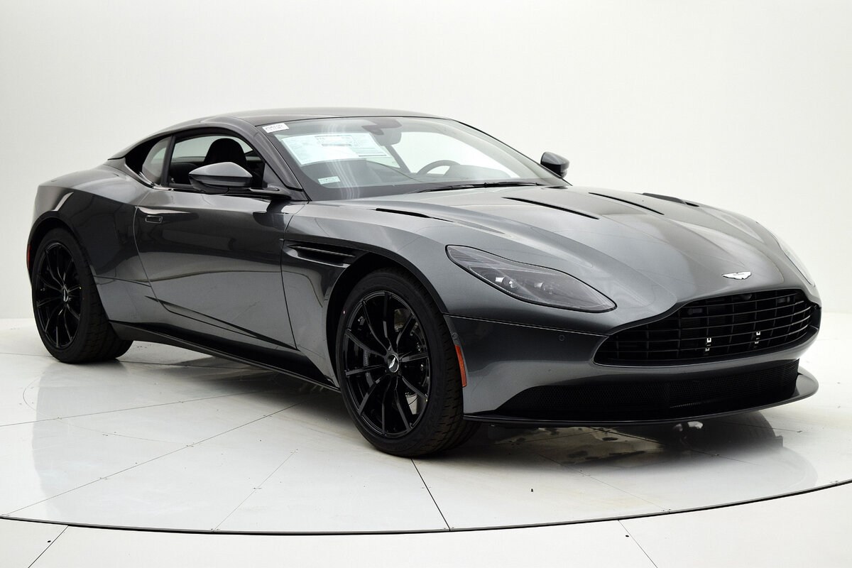 Aston Martin Victor 2021