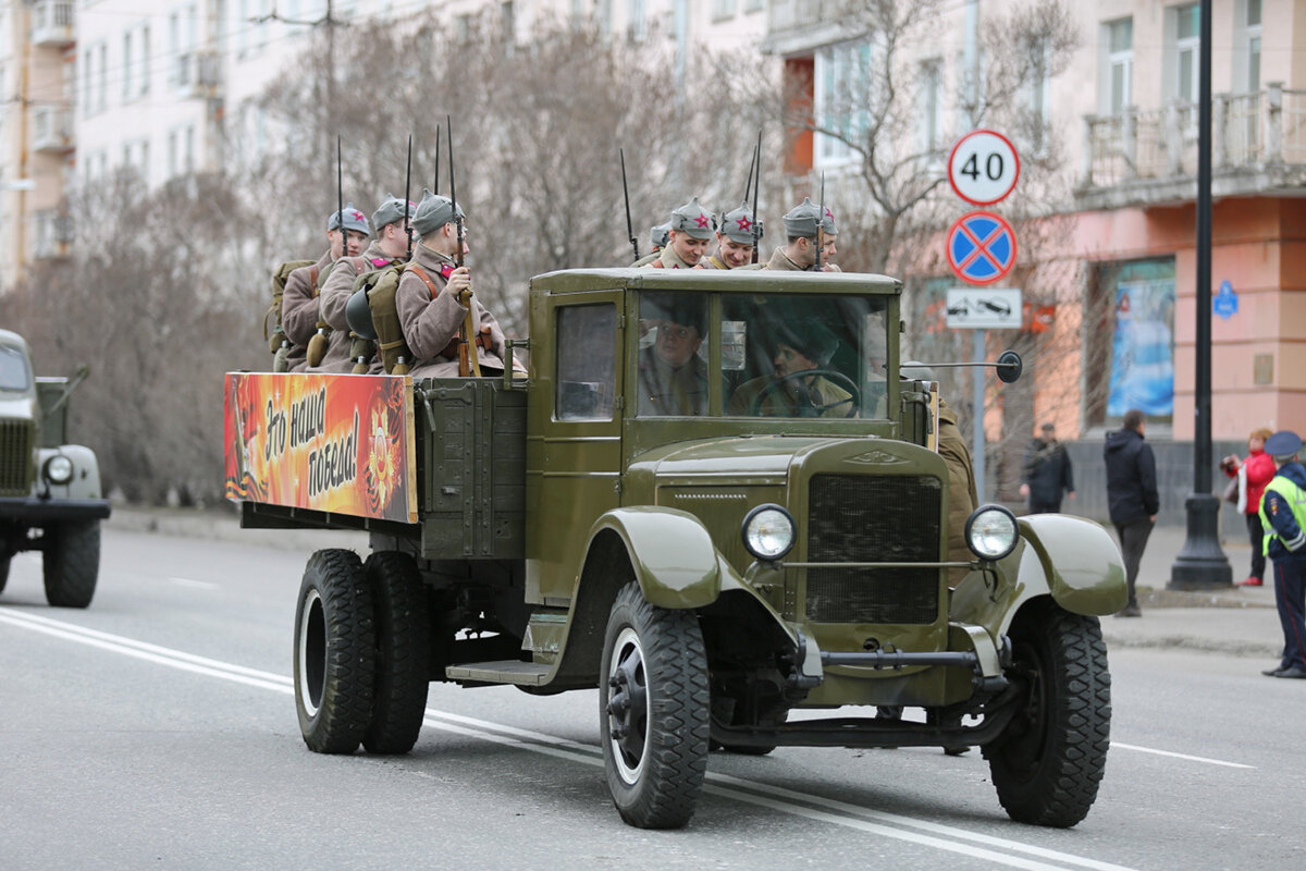 В Тюмени ЗИС-5 в 40-е годы использовали вместо автобусов.  Фото: с сайта Министерства обороны Российской Федерации - mil.ru