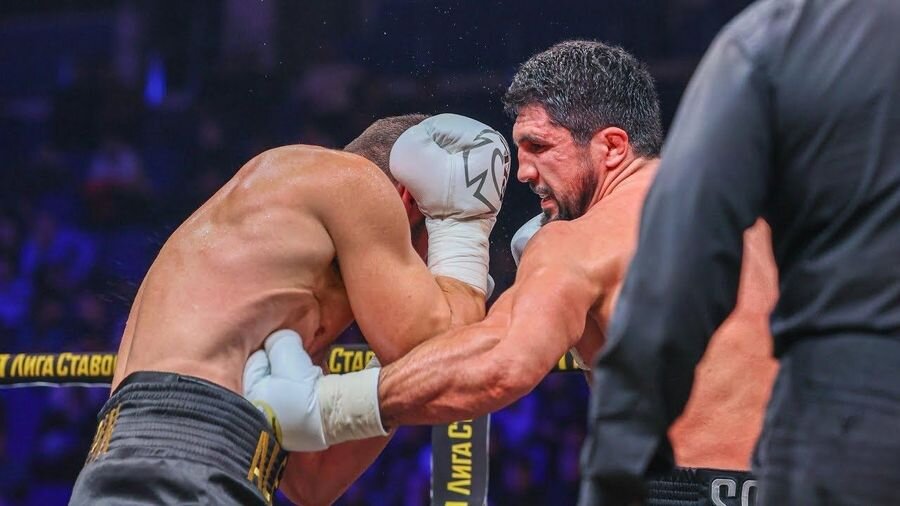 С Асбаровым Папин неожиданно оказался намного медленнее и однообразнее себя обычного