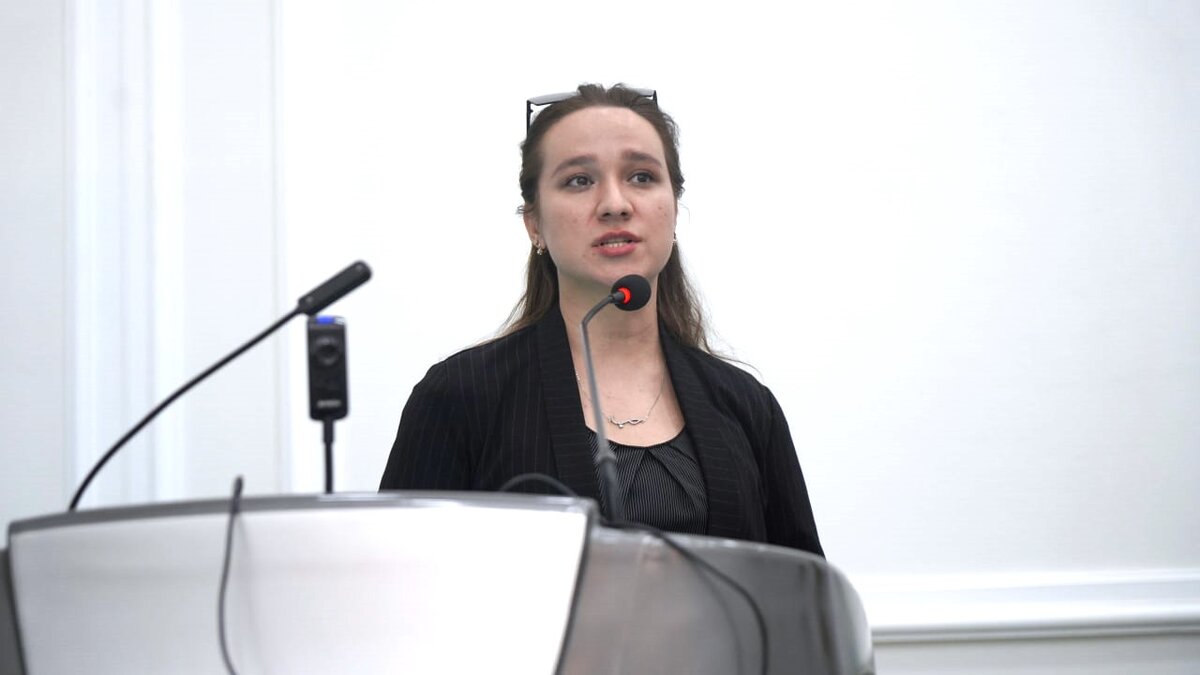 On October 27 of the current year was organized the meeting of members of student scientific society of stomatological faculty of SamSMU.  Thus, the information on activity of student scientific society and circles operating in it was heard at the meeting.  Also, lectures about the circles organized for the Faculty of Dentistry and the works carried out in them were given.  At the same time, during the meeting the activists of the circles organized practical master classes on dental treatment and surgical interventions.  The students got answers to their questions about the circles and scientific society.