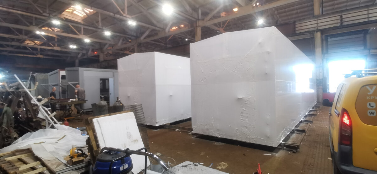 Упаковка негабаритного груза в пленку