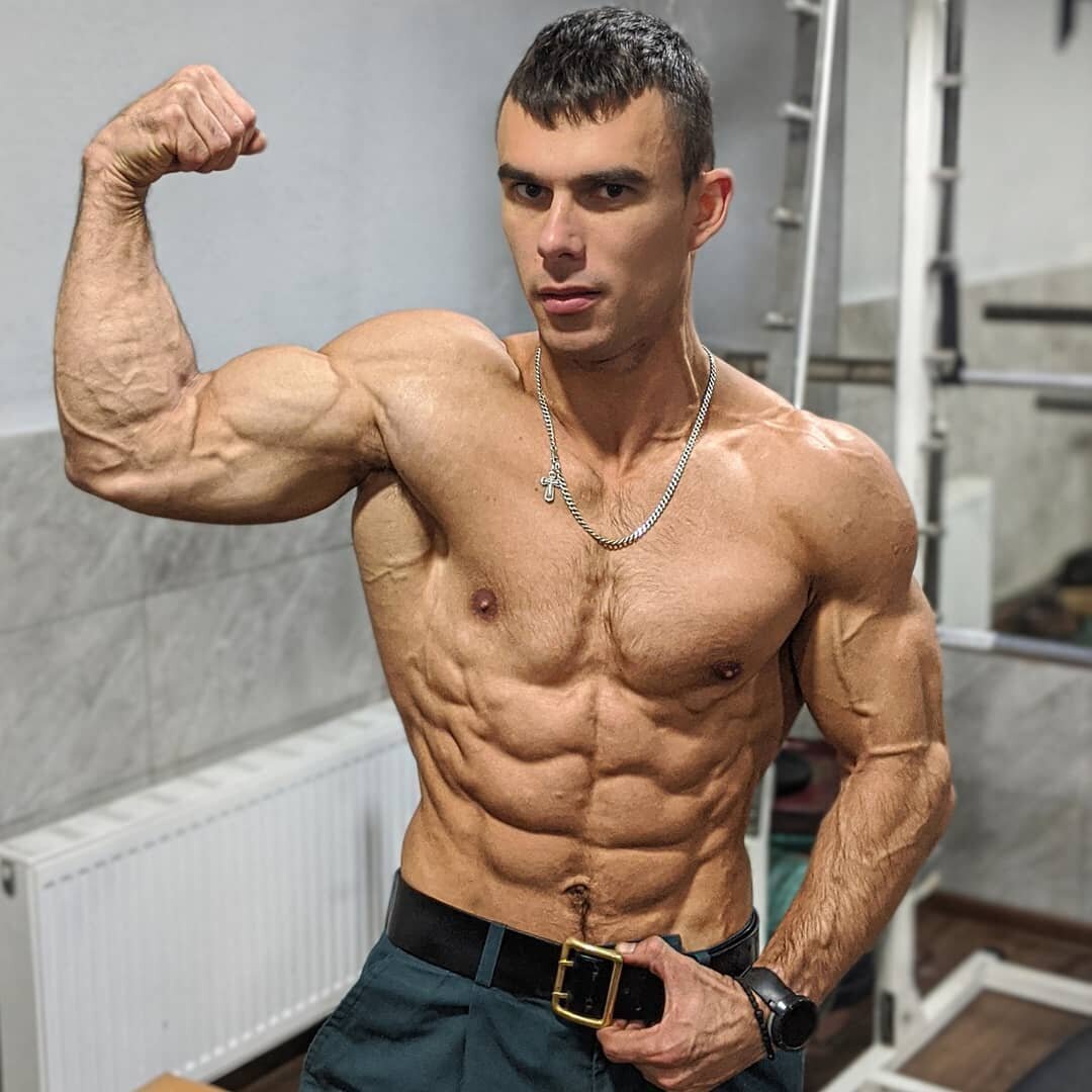 Alex Davis bodybuilder