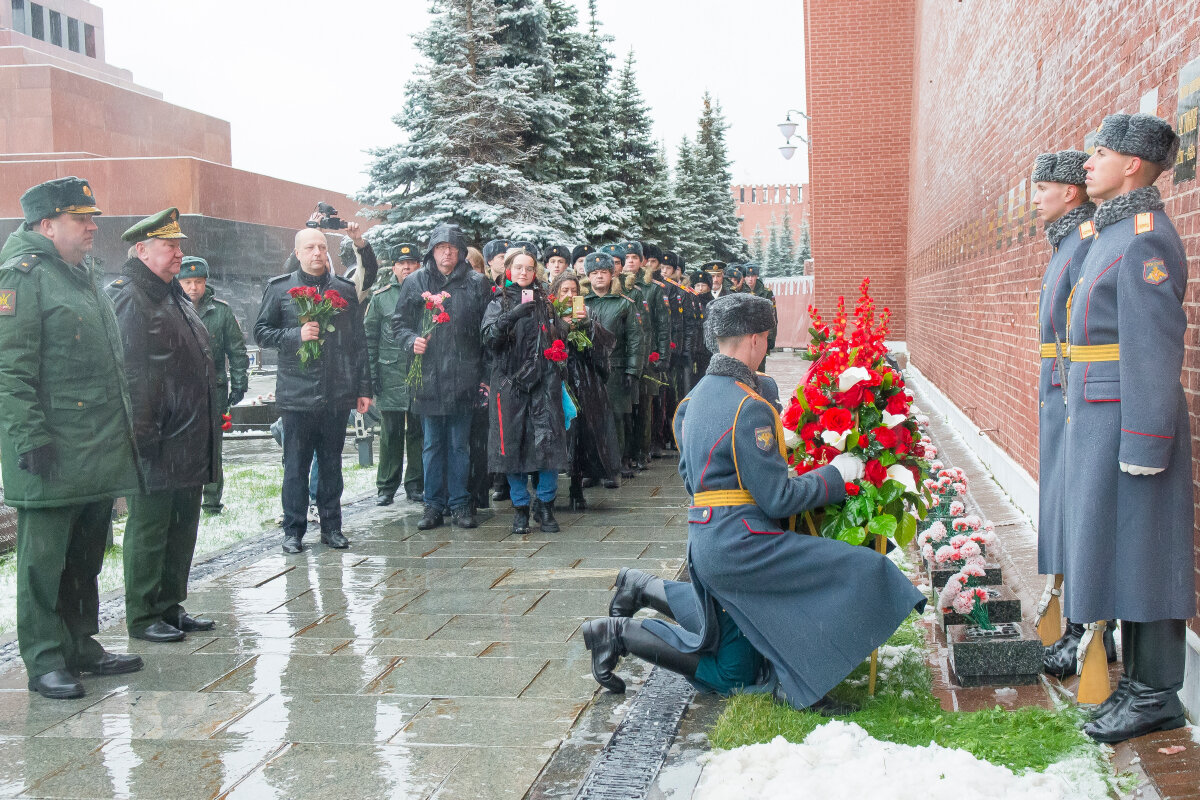 Возложение венцов в церкви картинки