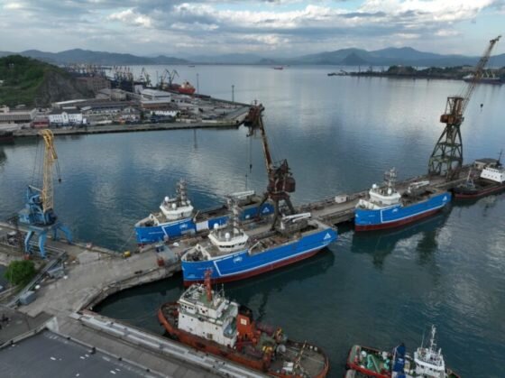     Фото: Находкинский судоремонтный завод