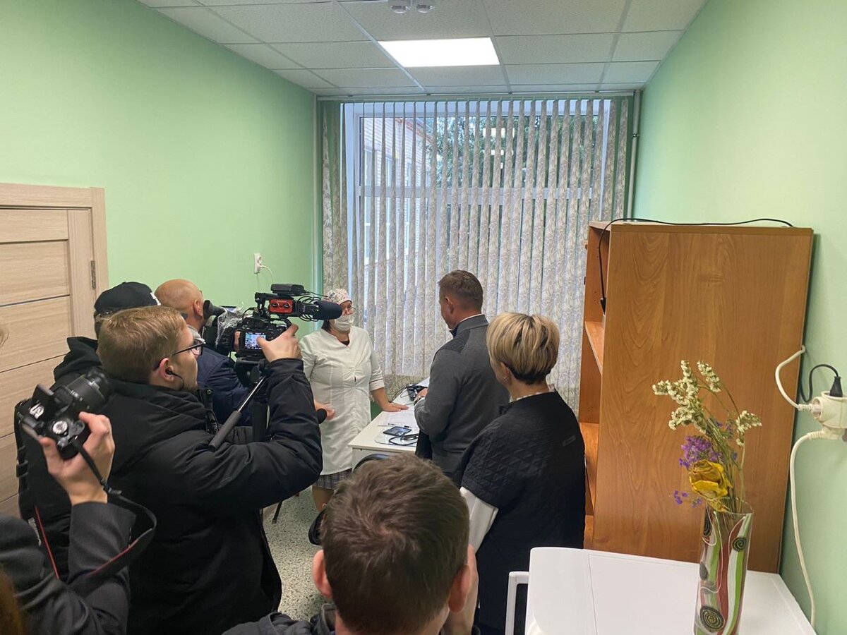    Губернатор Роман Старовойт посетил Горшеченский и Касторенский районы