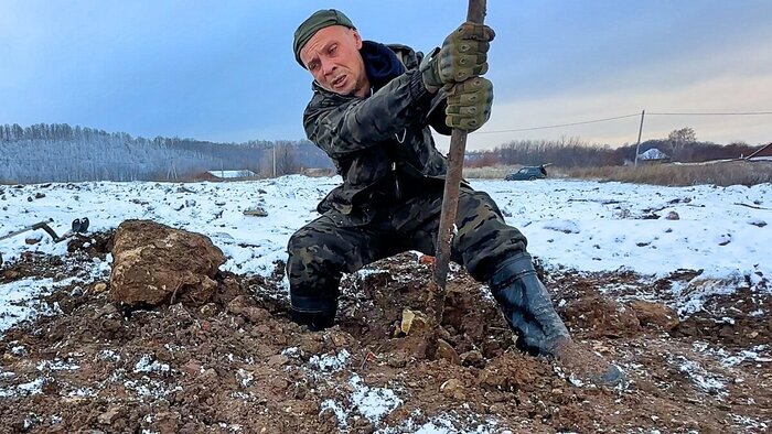 Всем привет! Вот так я сегодня! Но обо всем по порядку. Приехал, значит на одну ферму, которую снесли. Маякнул мне об этом верный товарищ.