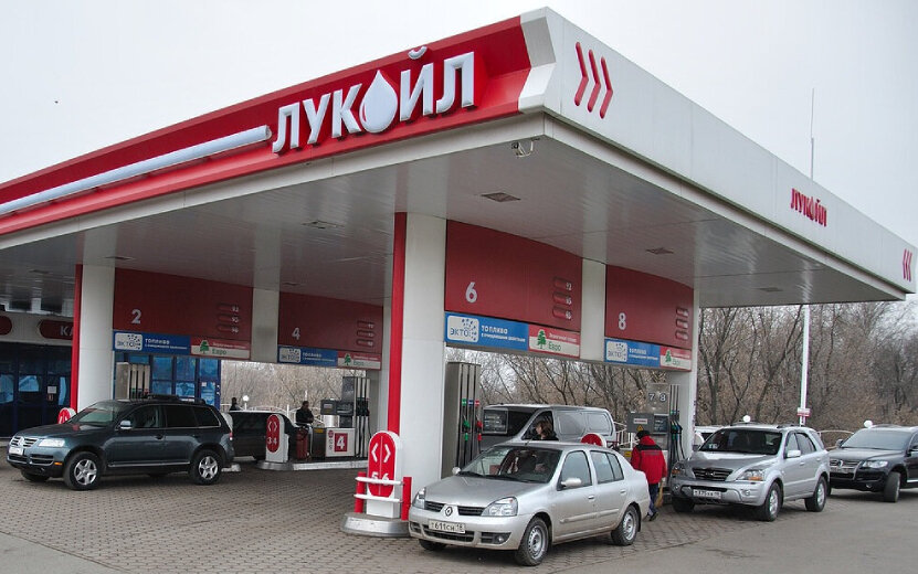    В Удмуртии с 8 ноября на заправках «Лукойл» будет введена постоплата