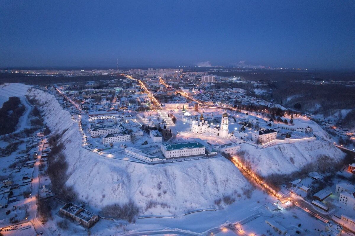 Панорама ночного ТОбольска