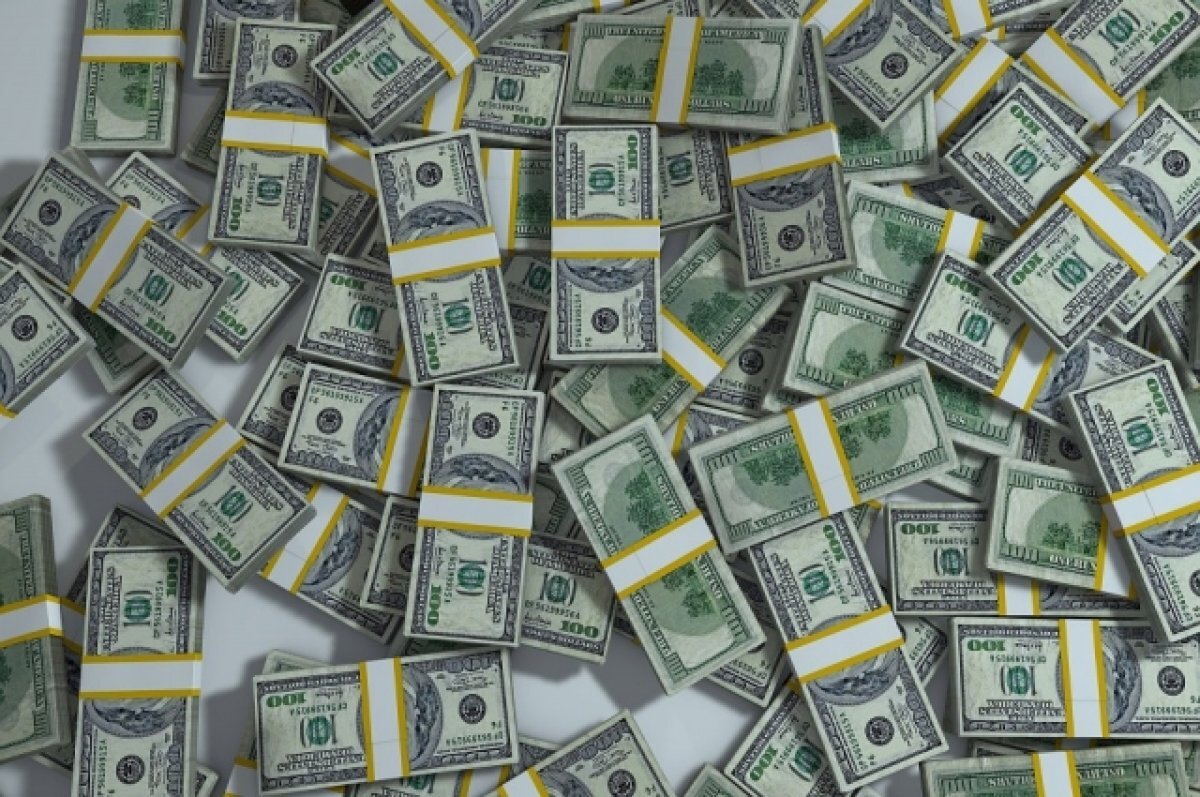    Американец Джонсон стал четвертым спортсменом, заработавшим 1 млрд долларов