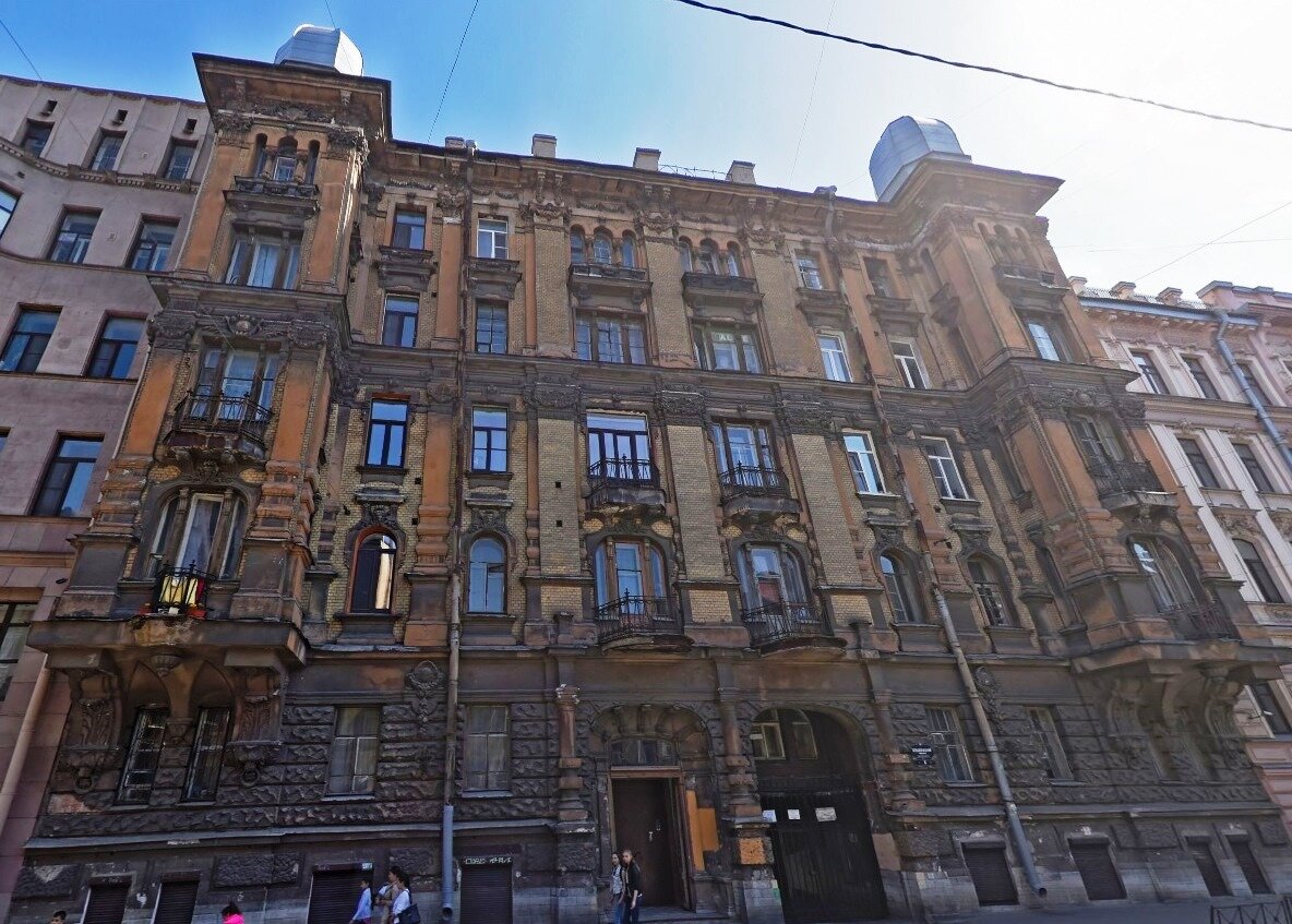 Доходный дом Захарова. Фото с сайта https://redeveloper.ru