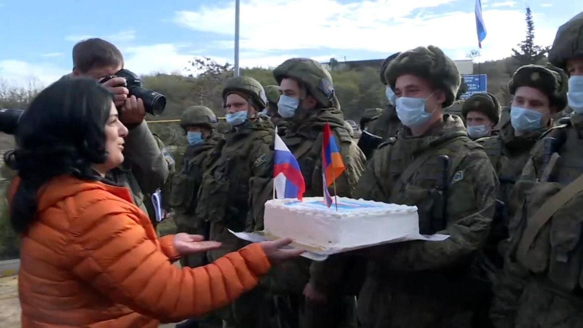 Армяне Карабаха искренно верили, что российские миротворцы будут гарантировать их безопасность...