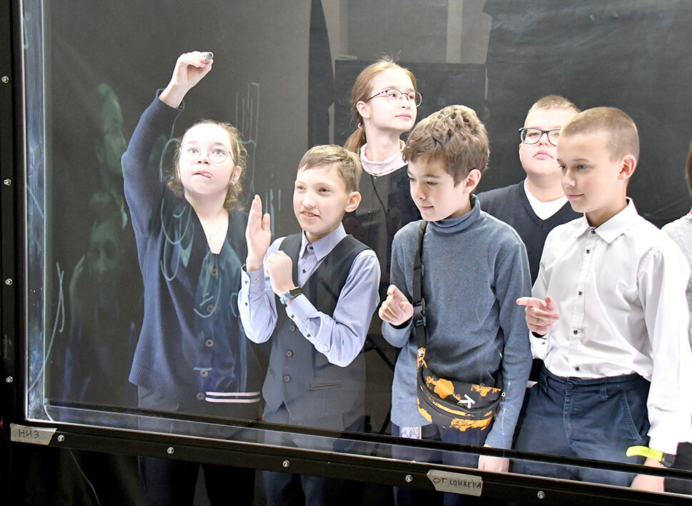 Листайте вправо, чтобы увидеть больше изображений