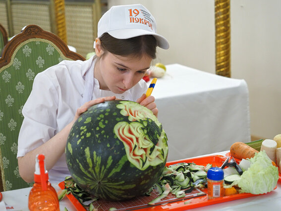    Искусство карвинга требует сосредоточенности, мастерства   
и творчества