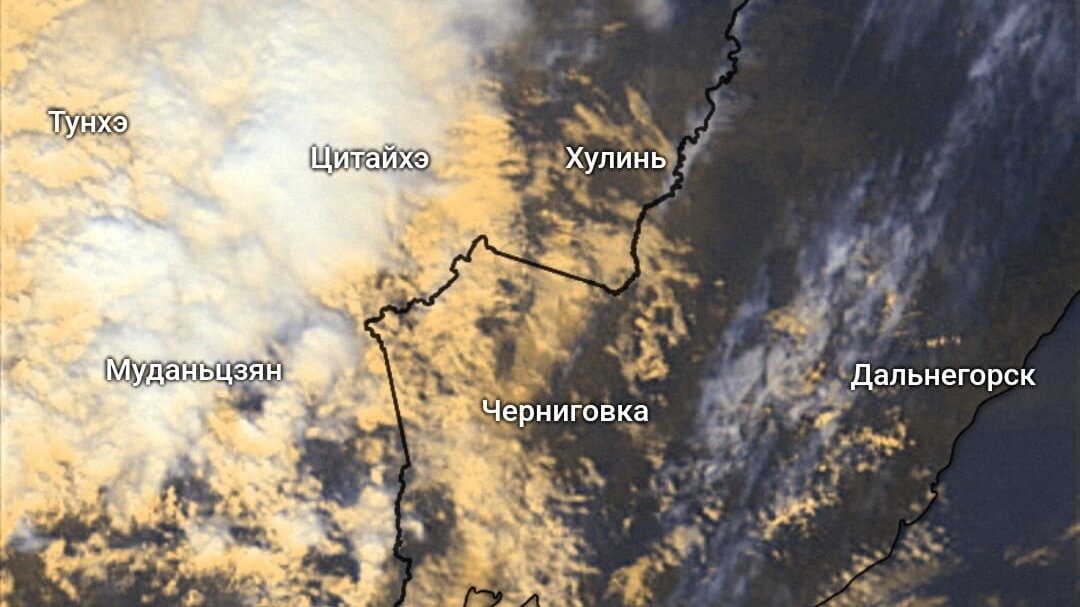     К Приморскому краю приближается серьёзный волновой циклон. Он несёт с собой сильную облачность и ухудшение погодных условий.