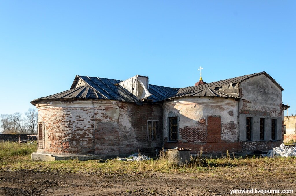 Никольская церковь на погосте Березна, Большевик 