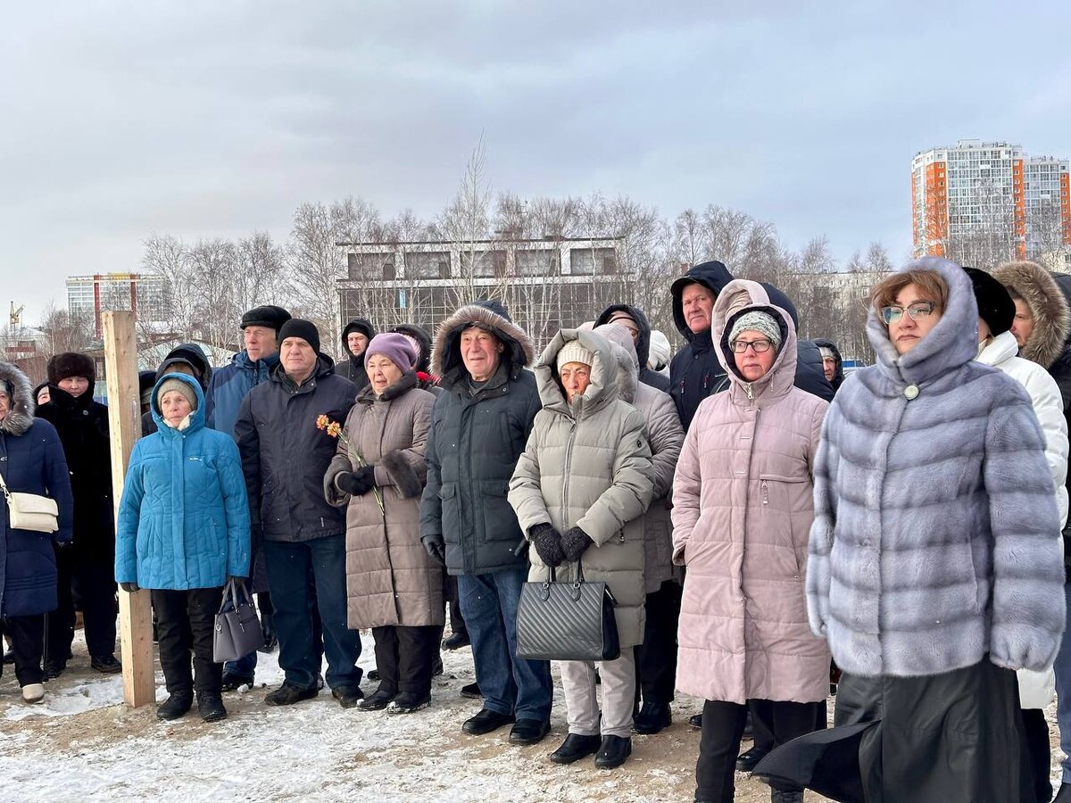    Митинг памяти жертв политических репрессий прошел в Сургуте