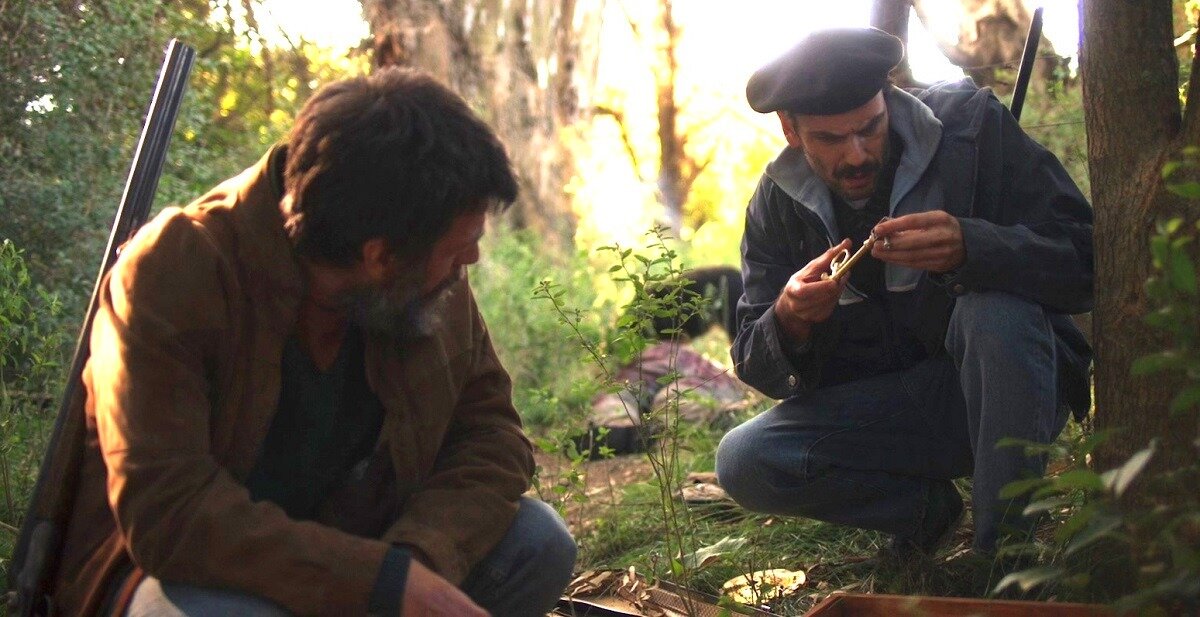 Верно гласит охотничья мудрость: лучше полкило цветного металла в руках, чем куропатка в небе. 