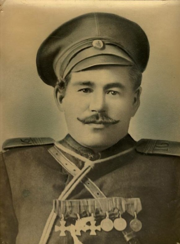 Младший урядник 16 ОКП нагайбак Сафронов Павел, Верхнеуральская ст., 1917 г. скриншот realnoevremya.ru страницы дзен-канала «Татарский Мир» 