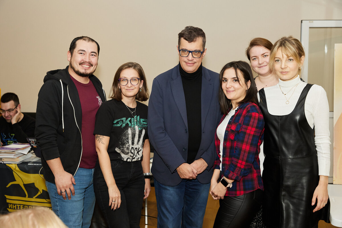    Интеллектуалы из Сургутского района смогут принять участие в новом проекте клуба «Что? Где? Когда?»