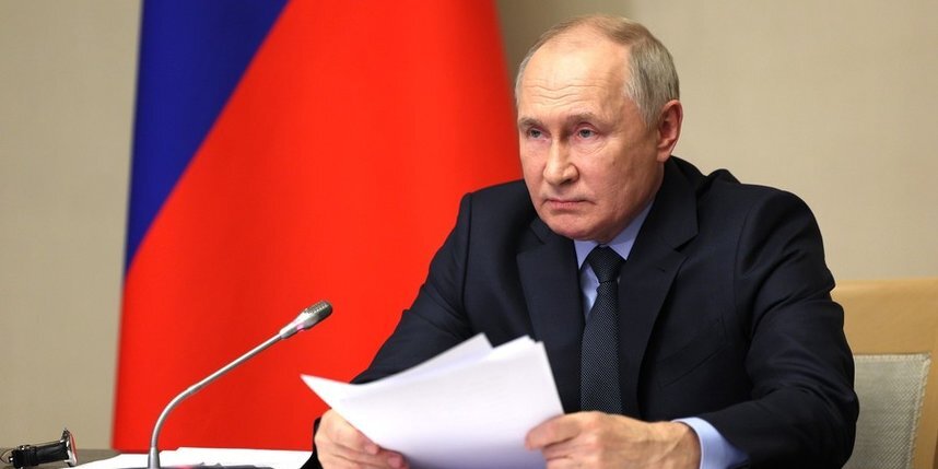    Владимир Путин.