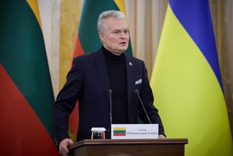    Глава Литвы Гитанас Науседа осудил рукопожатие между Виктором Орбаном и Владимиром Путиным