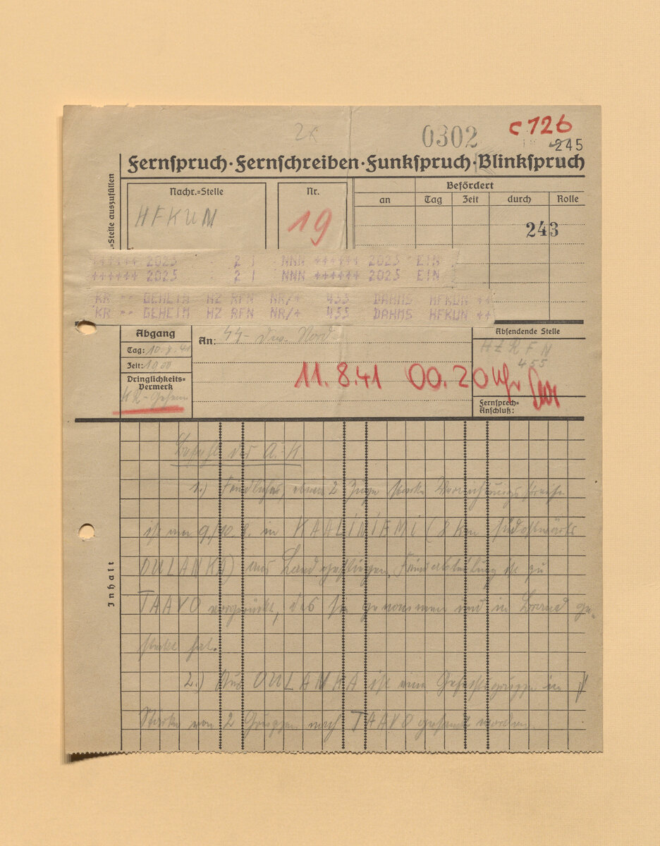Удалось разобрать, что в ночь с 9 на 10 августа противник высадился на полуострове Каали-ниэми (в 8 км юго-восточнее Оланга)