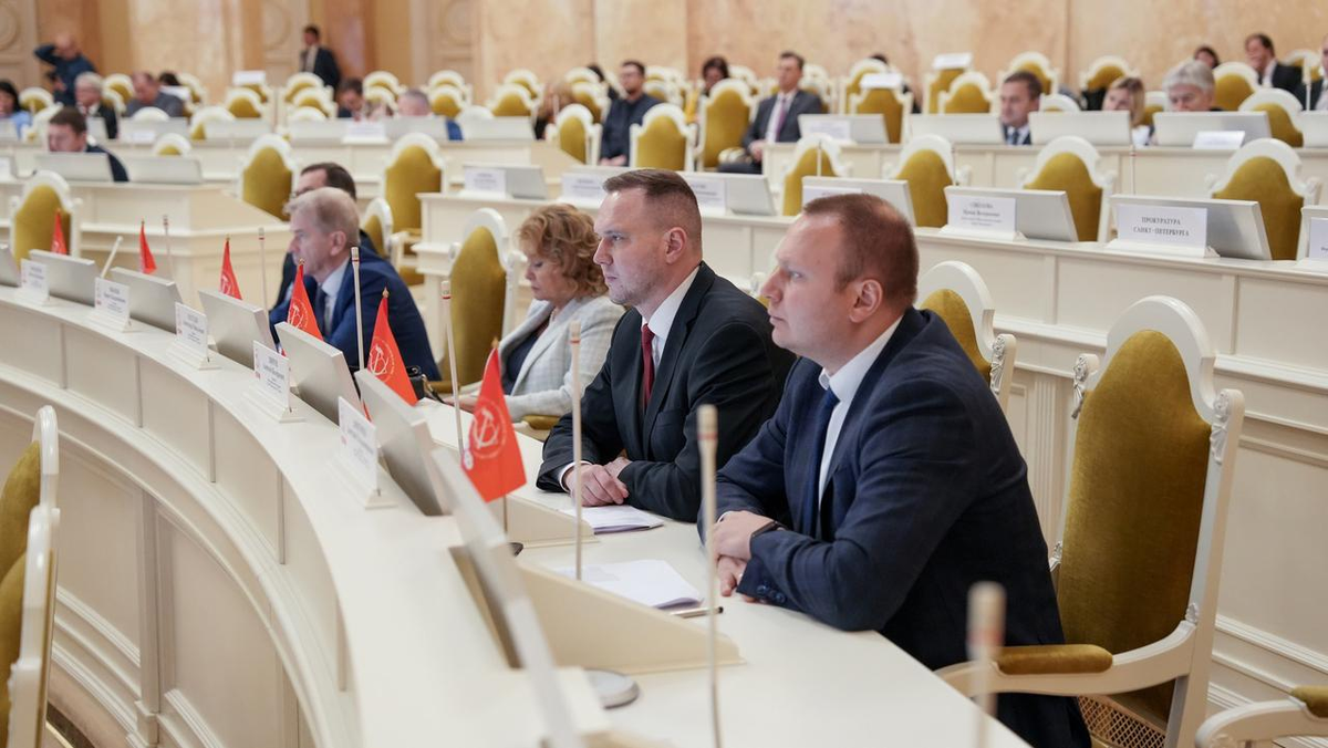 Фото: пресс-служба ЗакСа Санкт-Петербурга