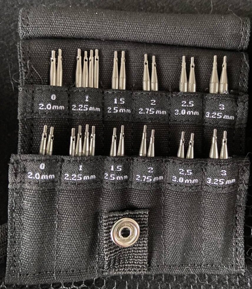 у меня дополнительно в ячейке "1" поместились спицы 1.75 (купленные ранее)