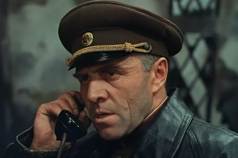 освобождение режиссер. освобождение режиссер. освобождение режиссер. освобождение: битва за берлин (1971). олялин озеров освобождение.