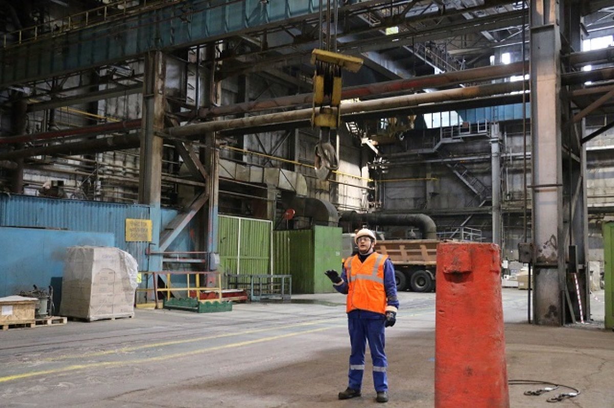    На ВИЗ-Стали выявили лучших стропальщиков