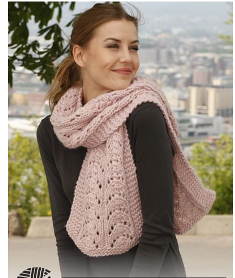 Женский шарф спицами: описание со схемами очень красивых модных моделей