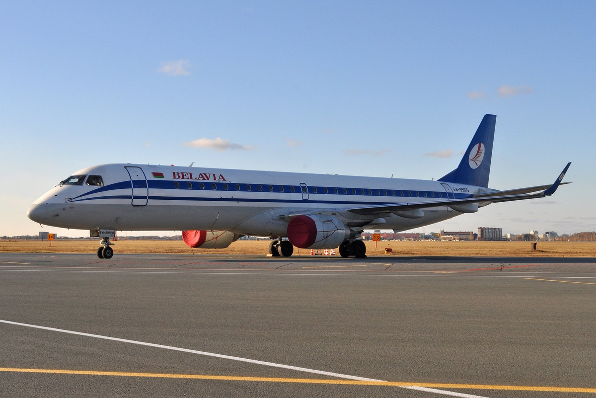 Как выглядит самолет в ретроливрее "Белавиа" PLANESPOTTING Дзен