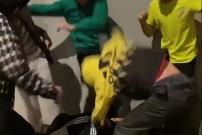    В подмосковном Серпухове подростки толпой избили сверстника ©Скриншот