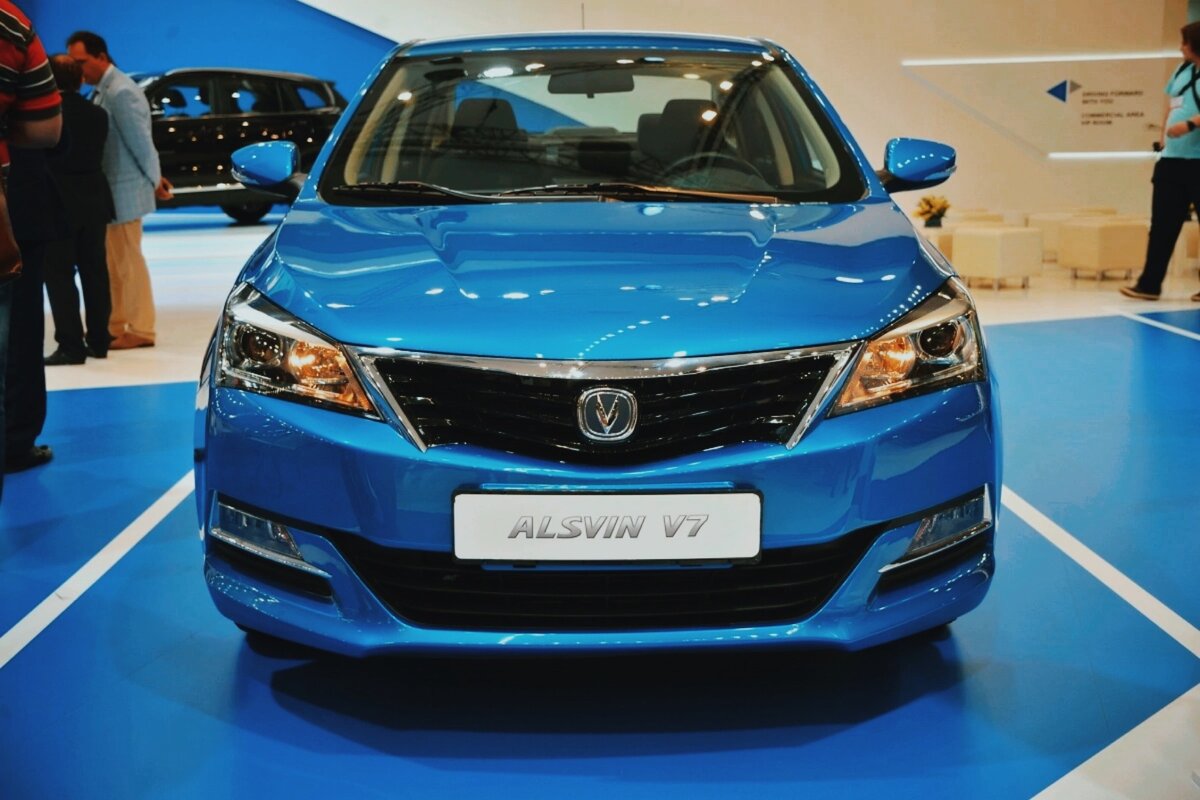 Changan alsvin отзывы. Чанган Алсвин v7. Changan Alsvin v7 2021. Changan Alsvin 2022. Трёхобъёмник Changan Alsvin.