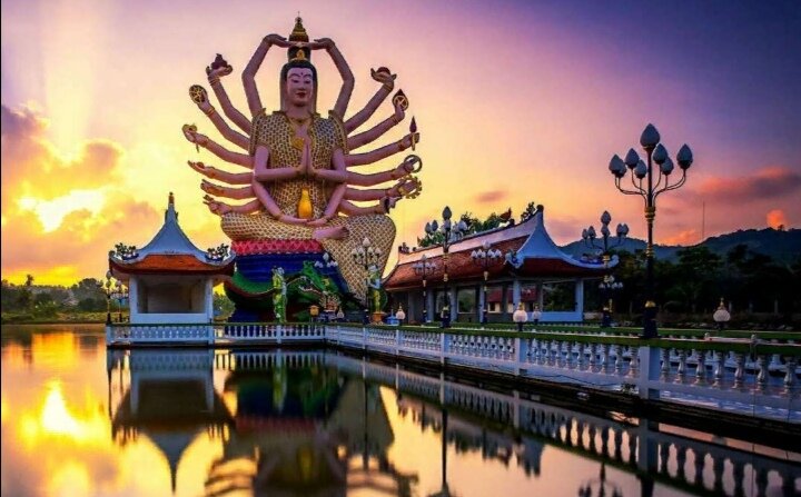 Это потрясающее место на земле, каторое тянет приехать ещё. 