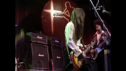 Thin Lizzy and Gary Moore - Don't Believe A Word (1979)