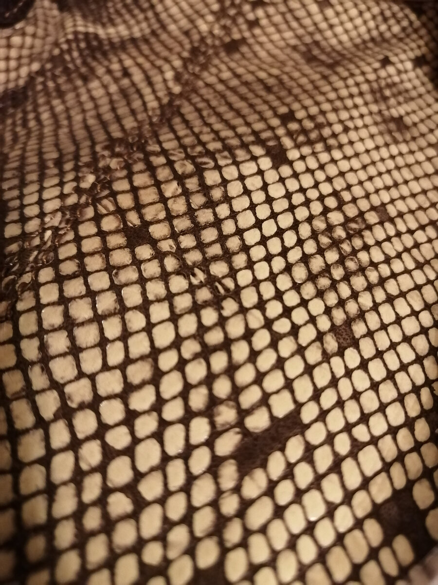 Вот такой принт, чуть в увеличенном масштабе