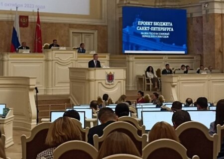    Депутат законодательного собрания Санкт-Петербурга призвал начать мирные переговоры с Украиной
